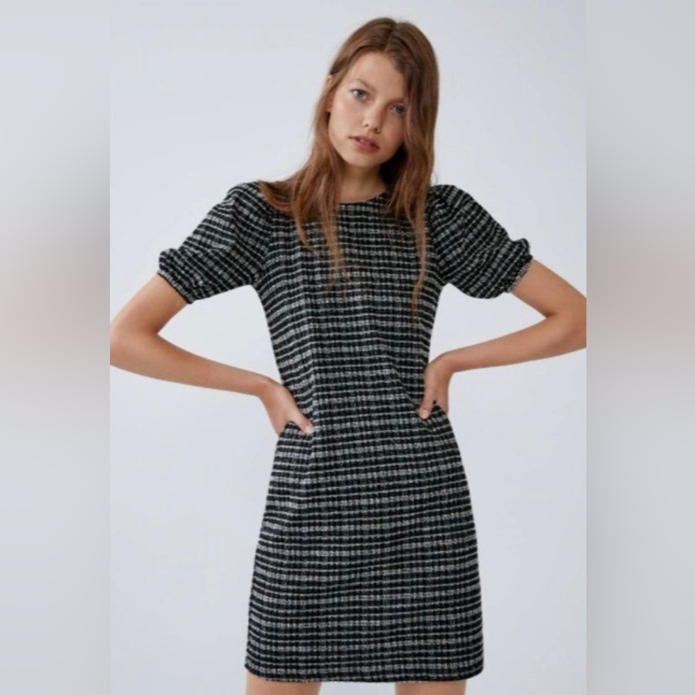 Zara Women Voluminous Dress S Black White Short